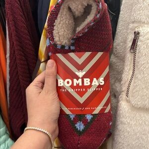 Bombas Gripper Slipper Size Large